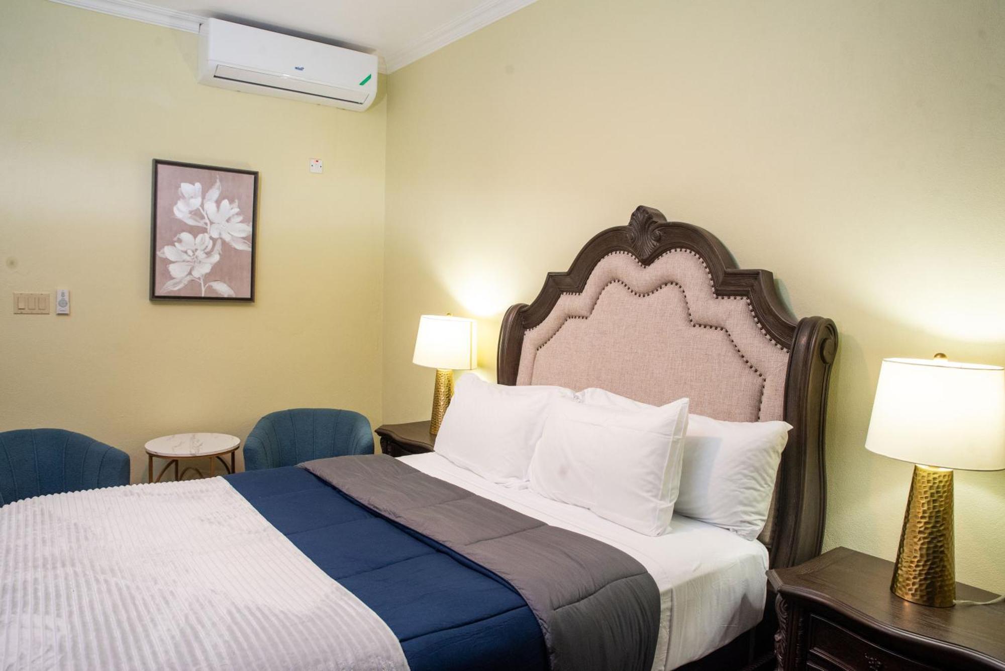 Sky'S Villa Resort Buff Bay Exterior foto